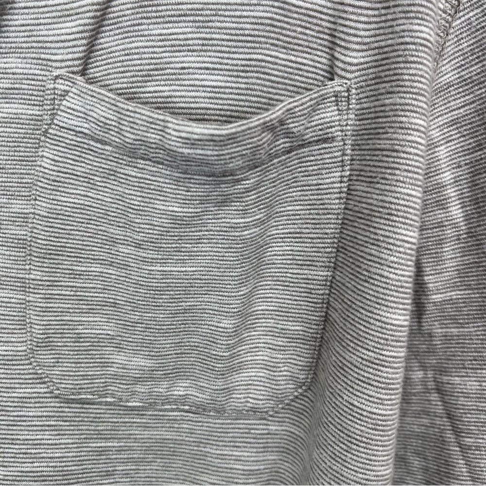 LUCKY BRAND Taupe Long Sleeve Henley, L - Picture 6 of 11